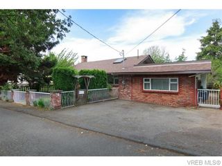 Main Photo: 2864 Wyndeatt Ave in VICTORIA: SW Gorge House for sale (Saanich West)  : MLS®# 745403