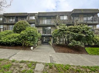 Photo 1: 205 2222 CAMBRIDGE Street in Vancouver: Hastings Condo for sale in "The Cambridge" (Vancouver East)  : MLS®# R2046134