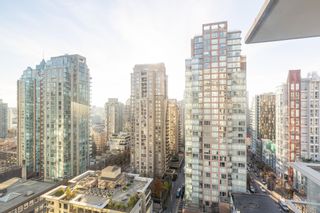 Main Photo: 1801 565 SMITHE Street in Vancouver: Downtown VW Condo for sale in "VITA" (Vancouver West)  : MLS®# R2852054