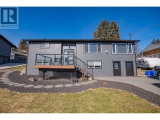 Photo 1: 6611 Cameo Drive Bella Vista: Okanagan Shuswap Real Estate Listing: MLS®# 10303729