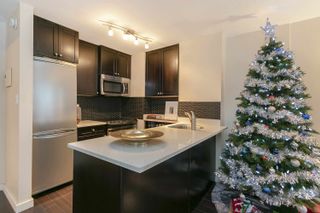 Photo 3: 522 1333 HORNBY Street in Vancouver: Downtown VW Condo for sale in "Anchor Point III" (Vancouver West)  : MLS®# R2781885