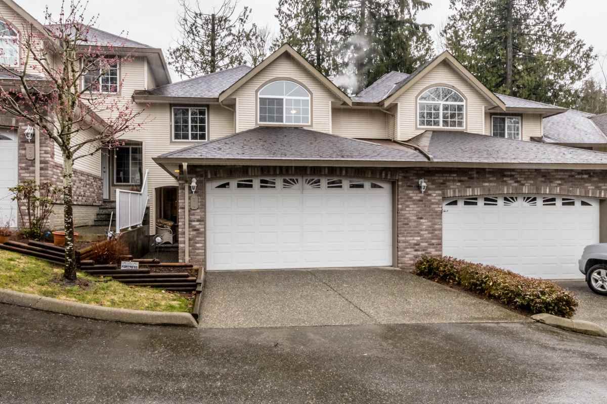 Main Photo: 74 32777 CHILCOTIN Drive in Abbotsford: Central Abbotsford Townhouse for sale in "Cartier Heights" : MLS®# R2150527