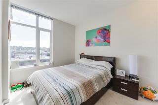 Photo 13: 703 38 W 1ST Avenue in Vancouver: False Creek Condo for sale in "THE ONE BY PINNACLE" (Vancouver West)  : MLS®# R2091565