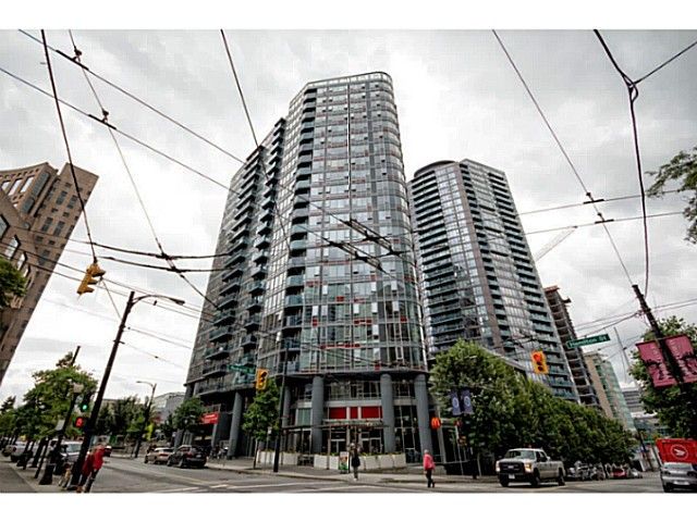 Main Photo: 1802 788 Hamilton Street in Vancouver: Downtown VW Condo for sale (Vancouver West)  : MLS®# V1013981