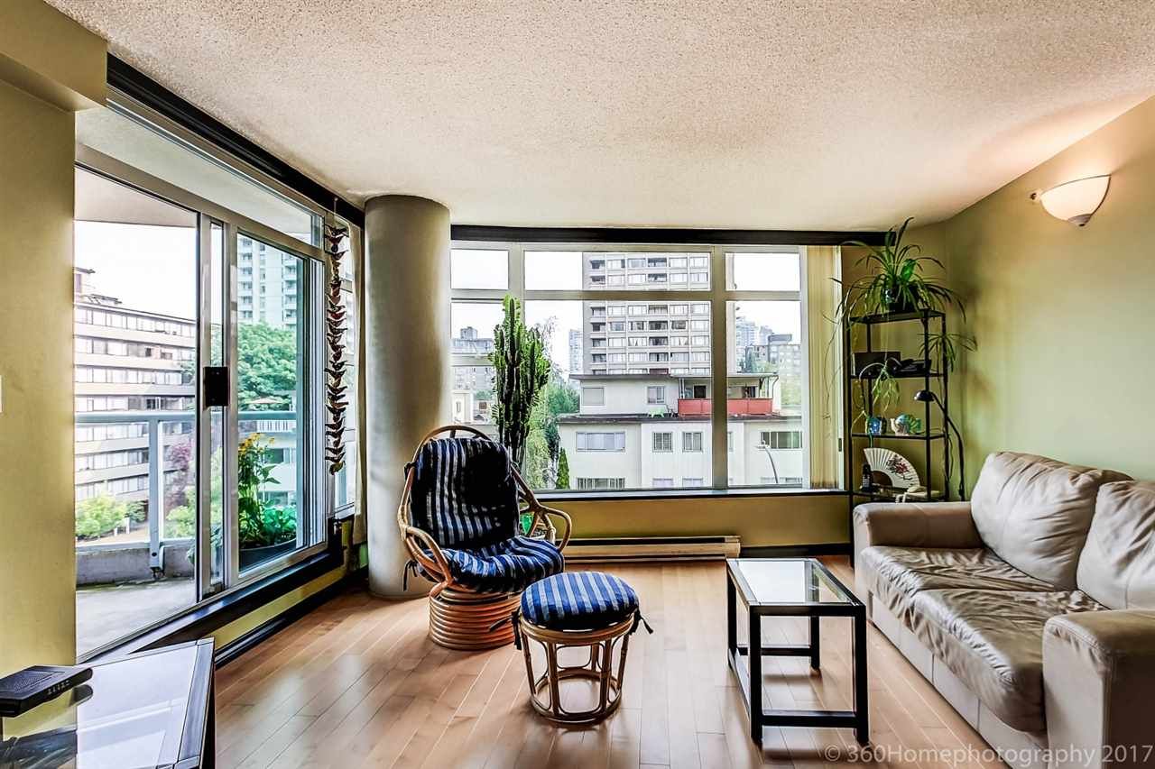Main Photo: 401 1272 COMOX Street in Vancouver: West End VW Condo for sale in "CHATEAU COMOX" (Vancouver West)  : MLS®# R2195618