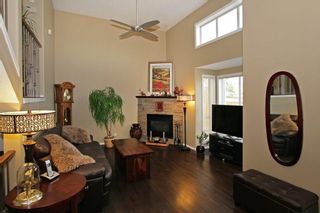 Photo 2: 41 Millrose Place SW in Calgary: Millrise Row/Townhouse for sale : MLS®# A2017775