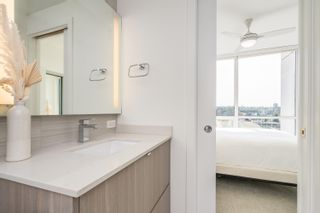 Photo 13: 1703 1788 COLUMBIA Street in Vancouver: False Creek Condo for sale in "EPIC AT WEST" (Vancouver West)  : MLS®# R2832304