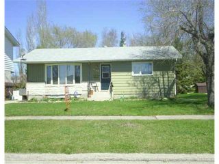 Photo 1: 717 VAUGHAN Avenue in SELKIRK: City of Selkirk Residential for sale (Winnipeg area)  : MLS®# 2605896
