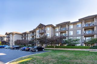 Photo 1: 128 12258 224 Street in Maple Ridge: East Central Condo for sale : MLS®# R2748477
