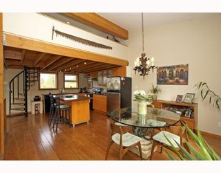 Photo 4: 1013 TOBERMORY Way in Squamish: Garibaldi Highlands House for sale : MLS®# V757176