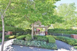 Photo 29: 108 2167 152 Street in Surrey: Sunnyside Park Surrey Condo for sale in "Muirfield Gardens" (South Surrey White Rock)  : MLS®# R2588069