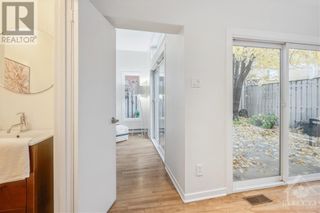 Photo 11: 47 UNION STREET in Ottawa: House for sale : MLS®# 1330412