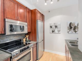 Photo 6: 406 233 ABBOTT Street in Vancouver: Downtown VW Condo for sale in "ABBOTT PLACE" (Vancouver West)  : MLS®# R2112745