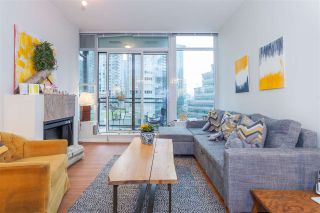 Photo 3: 504 1211 MELVILLE Street in Vancouver: Coal Harbour Condo for sale in "THE RITZ" (Vancouver West)  : MLS®# R2143685