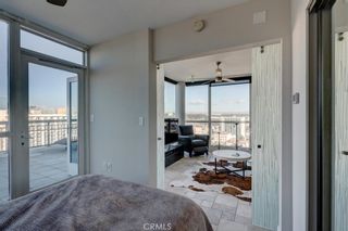 Photo 6: 300 W Beech Street Unit 2206 in San Diego: Residential for sale (92101 - San Diego Downtown)  : MLS®# OC23213930