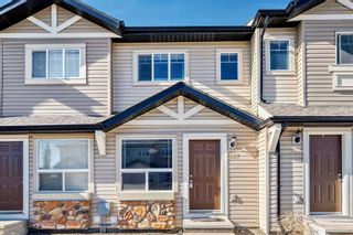 Photo 1: 142 Saddlebrook Point NE in Calgary: Saddle Ridge Row/Townhouse for sale : MLS®# A2130964