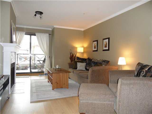 Main Photo: 209 2357 WHYTE AVENUE in : Central Pt Coquitlam Condo for sale : MLS®# V866035