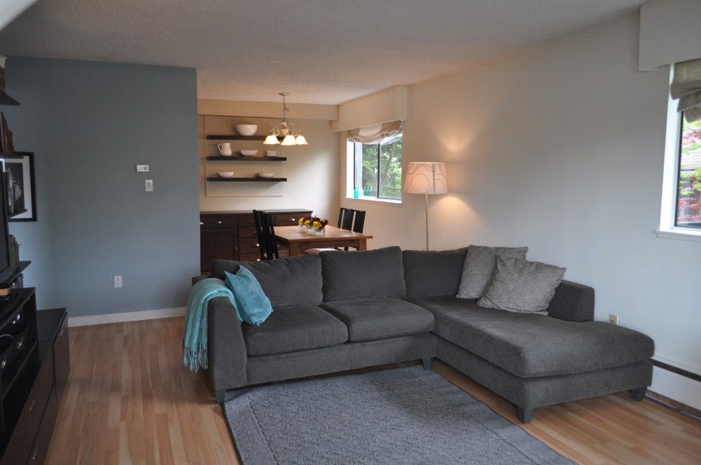 Main Photo: # 105 441 E 3RD ST in North Vancouver: Lower Lonsdale Condo for sale : MLS®# V1120385