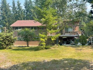 Photo 5: 6472 EWEN Road in 100 Mile House: Horse Lake House for sale : MLS®# R2890792