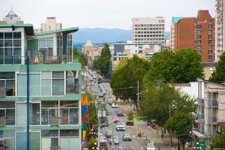 Photo 17: PH3 1033 Cook St in Victoria: Vi Downtown Condo for sale : MLS®# 907006