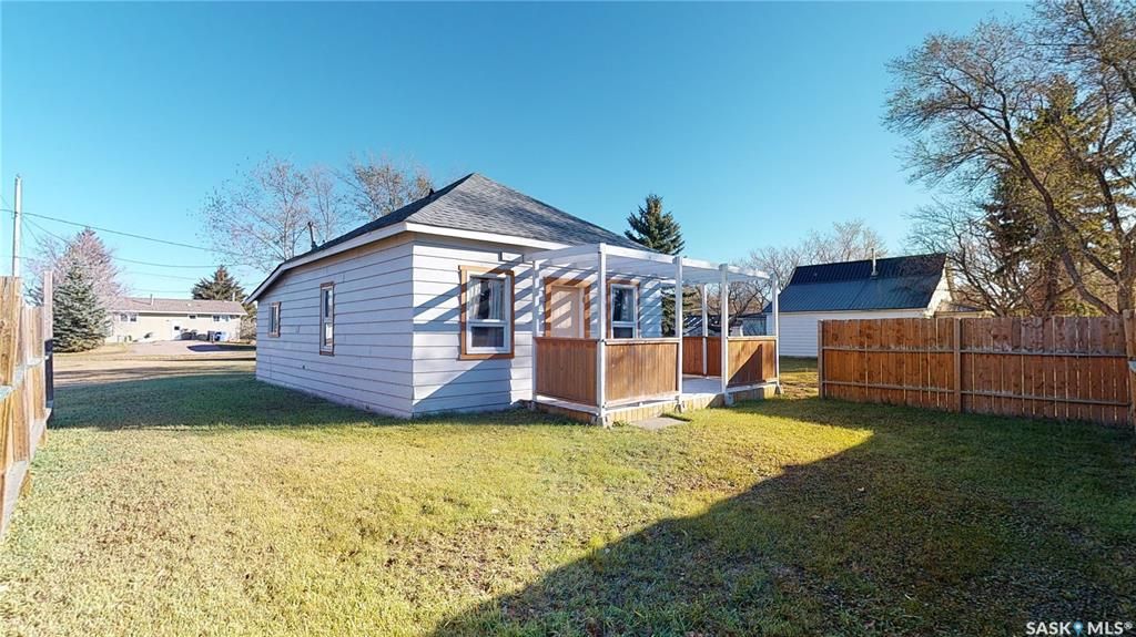 Main Photo: 114 Coteau Street in Arcola: Residential for sale : MLS®# SK877418