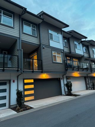 Photo 2: 12 8430 203A Street in Langley: Willoughby Heights Townhouse for sale in "Keystone" : MLS®# R2872372