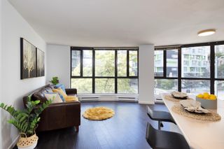 Photo 2: 305 488 HELMCKEN STREET in Vancouver: Yaletown Condo for sale (Vancouver West)  : MLS®# R2714860