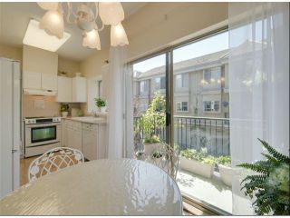 Photo 6: 1534 BEST Street: White Rock Townhouse for sale in "The Courtyards" (South Surrey White Rock)  : MLS®# F1316341