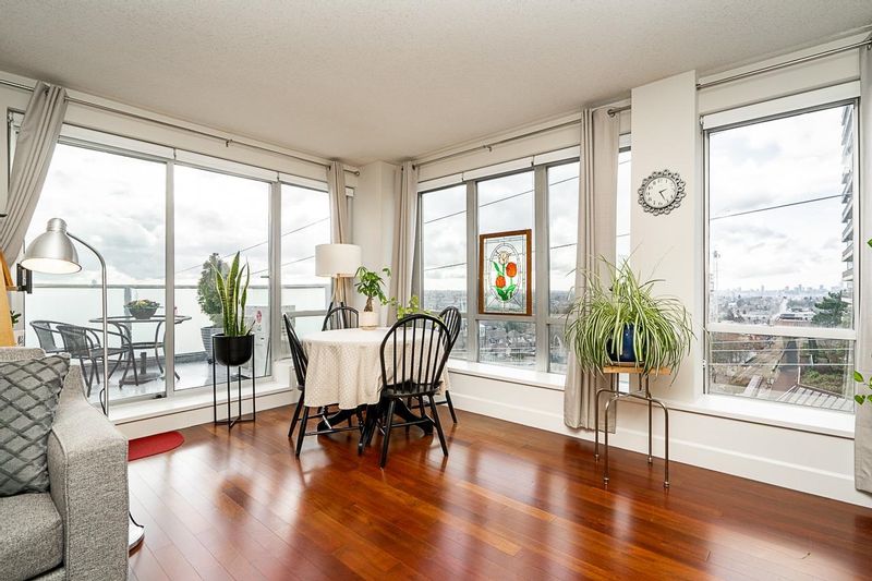 FEATURED LISTING: 402 - 3811 HASTINGS Street Burnaby