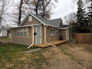 Photo 1: 626 4th St NW in Portage la Prairie: House for sale : MLS®# 202222036