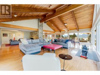 Photo 11: 3029 Spruce Drive in Naramata: House for sale : MLS®# 10309949