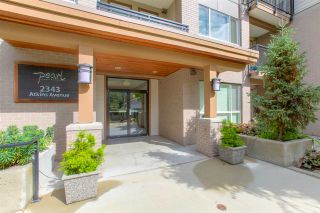 Photo 2: 316 2343 ATKINS Avenue in Port Coquitlam: Central Pt Coquitlam Condo for sale in "PEARL" : MLS®# R2305350