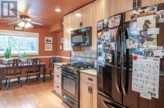 Photo 2: 5566 DALLAS DRIVE in Kamloops: House for sale : MLS®# 176824