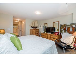 Photo 13: 102 14824 NORTH BLUFF Road: White Rock Condo for sale in "The Belaire" (South Surrey White Rock)  : MLS®# R2247424