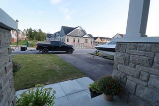 Photo 2: 131 Allegra Drive: Wasaga Beach House (Bungalow) for sale : MLS®# S4900557