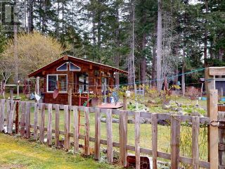 Photo 81: 9537 NASSICHUK ROAD in Powell River: House for sale : MLS®# 17977