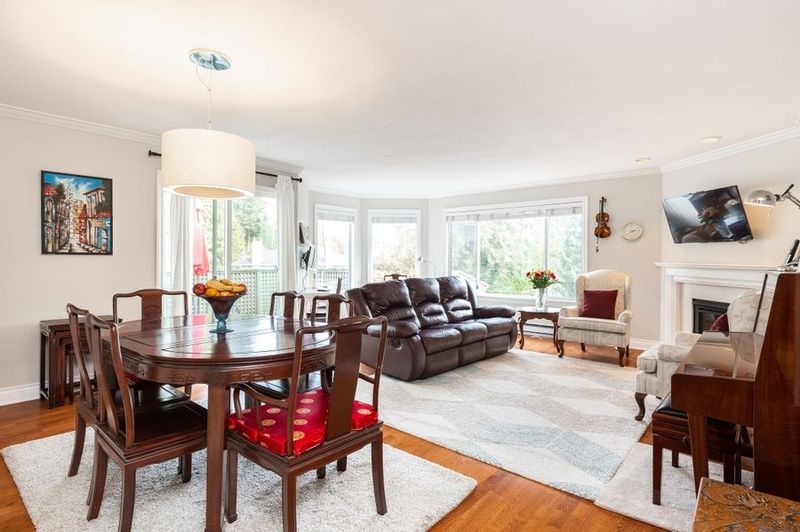 FEATURED LISTING: 1203 PLATEAU Drive North Vancouver