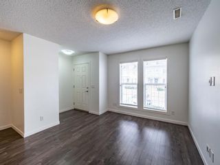 Photo 2: 544 Mckenzie Towne Close SE in Calgary: McKenzie Towne Row/Townhouse for sale : MLS®# A1128660