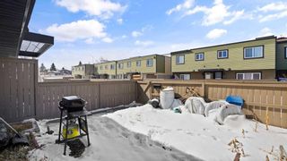Photo 19: 11 3809 45 Street SW in Calgary: Glenbrook Row/Townhouse for sale : MLS®# A2118666