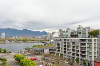 Photo 3: 804 123 W 1ST Avenue in Vancouver: False Creek Condo for sale in "Compass" (Vancouver West)  : MLS®# R2880541