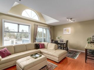 Photo 3: 108 825 W 7TH Avenue in Vancouver: Fairview VW Townhouse for sale in "Ballentyne Square" (Vancouver West)  : MLS®# R2132949
