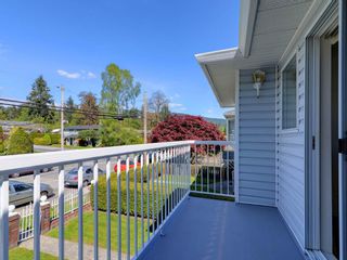 Photo 17: 1403 FREDERICK Road in North Vancouver: Lynn Valley House for sale : MLS®# R2368959