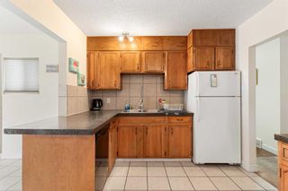 Photo 6: 2822 40 Street SW in Calgary: Glenbrook Detached for sale : MLS®# A2127573