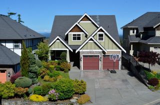 Photo 3: 2129 Quails Run in Langford: La Bear Mountain House for sale : MLS®# 915894