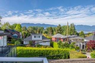 Photo 3: 4389 LOCARNO Crescent in Vancouver: Point Grey House for sale (Vancouver West)  : MLS®# R2882849