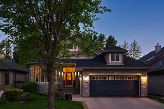 Main Photo: 134 Discovery Ridge Boulevard SW in Calgary: Discovery Ridge Detached for sale : MLS®# A2052814