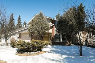 Photo 2: 1812 PALLISER Drive SW in Calgary: Pump Hill House for sale : MLS®# C4174349