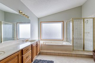 Photo 19: 8336 Edgevalley Drive NW in Calgary: Edgemont Detached for sale : MLS®# A2035468