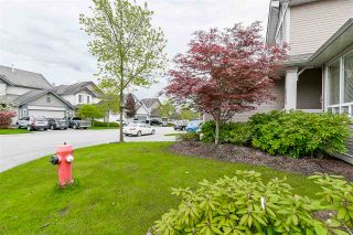 Photo 2: 6991 196A Street in Langley: Willoughby Heights House for sale : MLS®# R2162729