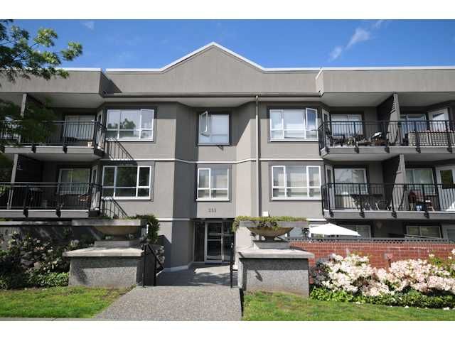 Main Photo: 110 555 W 14TH Avenue in Vancouver: Fairview VW Condo for sale (Vancouver West)  : MLS®# V827511